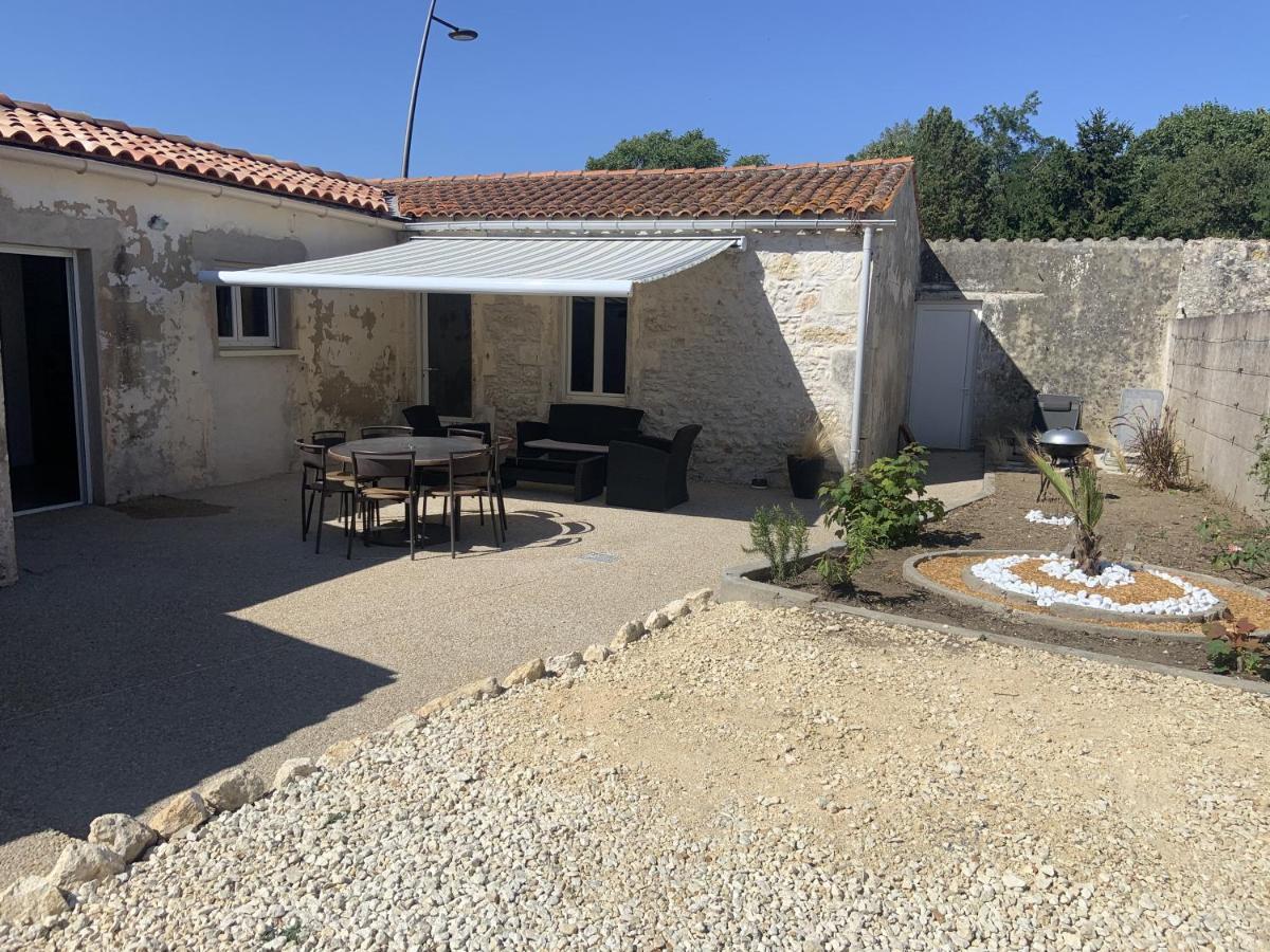 הוילה Saint-Nazaire-sur-Charente Maison Charentaise Pleine De Charme מראה חיצוני תמונה